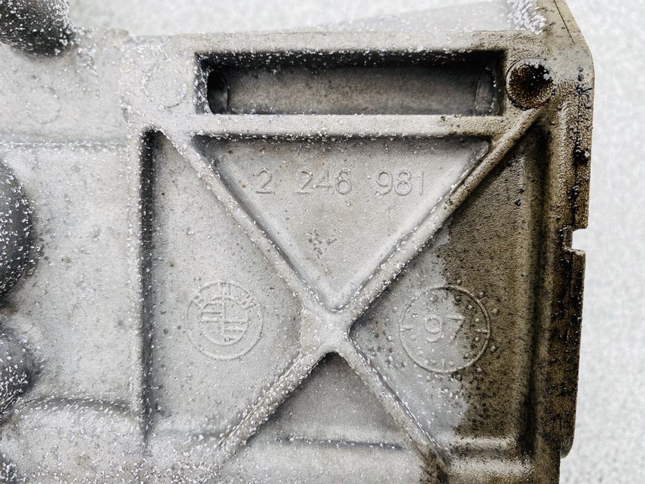 Бмв Е46 М47 Маслостакан БМВ 320д дизель Масляний Стакан BMW