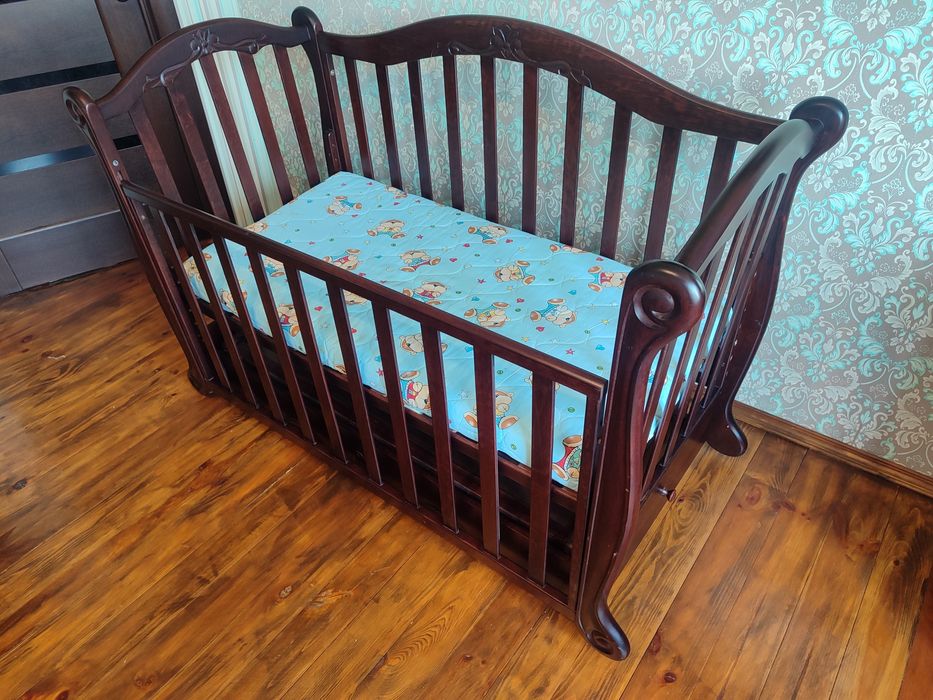 Дитяче ліжко (кроватка, люлька)  "Трія" натуральне дерево