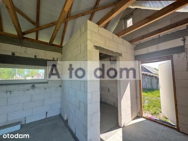 Dom, Adampol