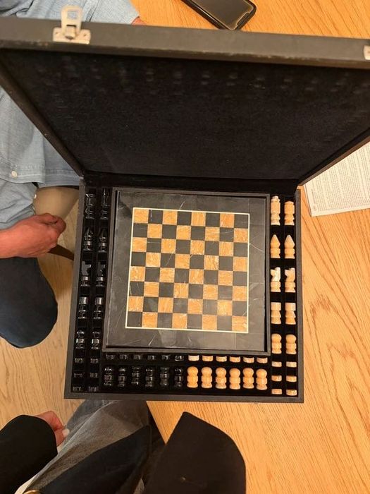 Jogo de tabuleiro Xadrez e Damas