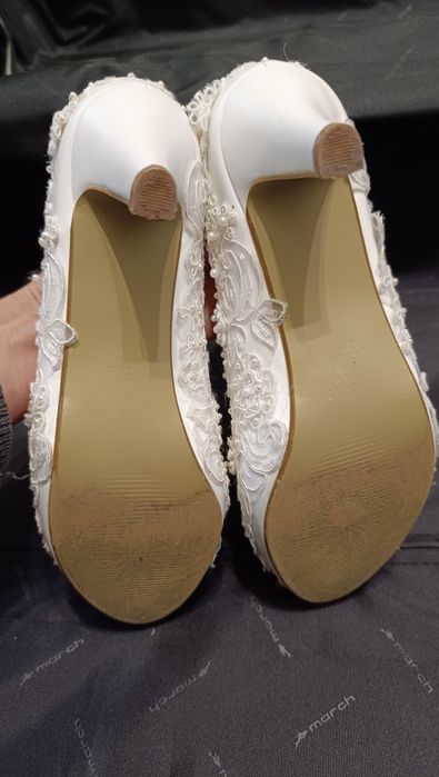 Весільні туфлі(колір- айворі)