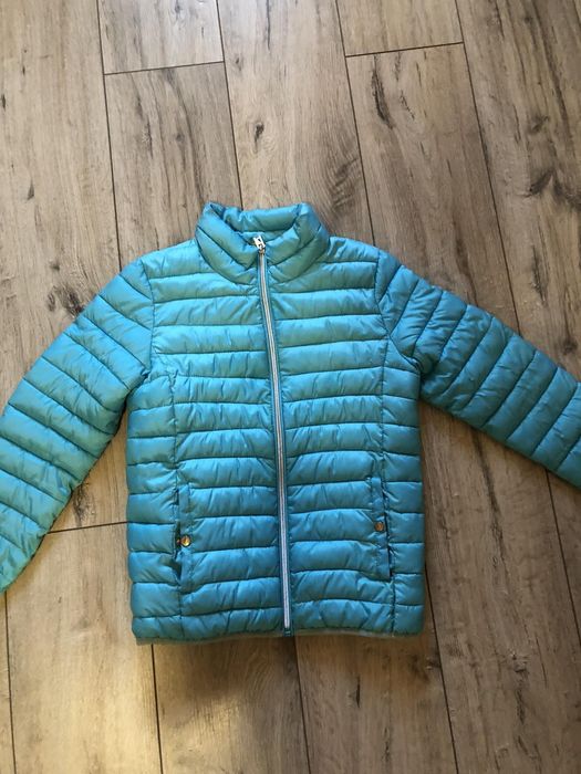 Куртка на девочку