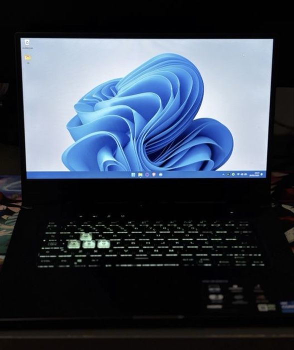 Asus TUF Dash 15 GTX 3050Ti 40gb Ram 1,5tb NVME