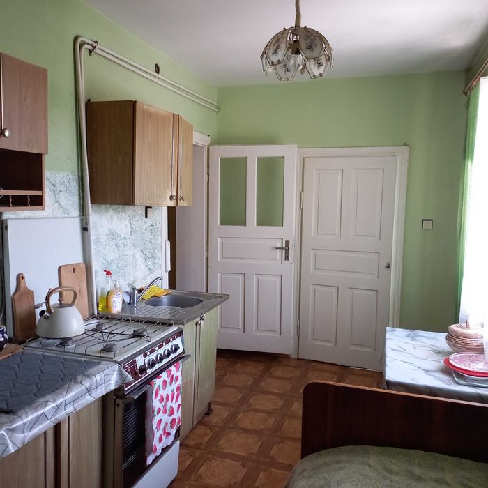 Продам 4-кімнатну квартиру м.Самбір