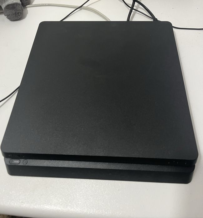 Vendo Playstation 4 Slim