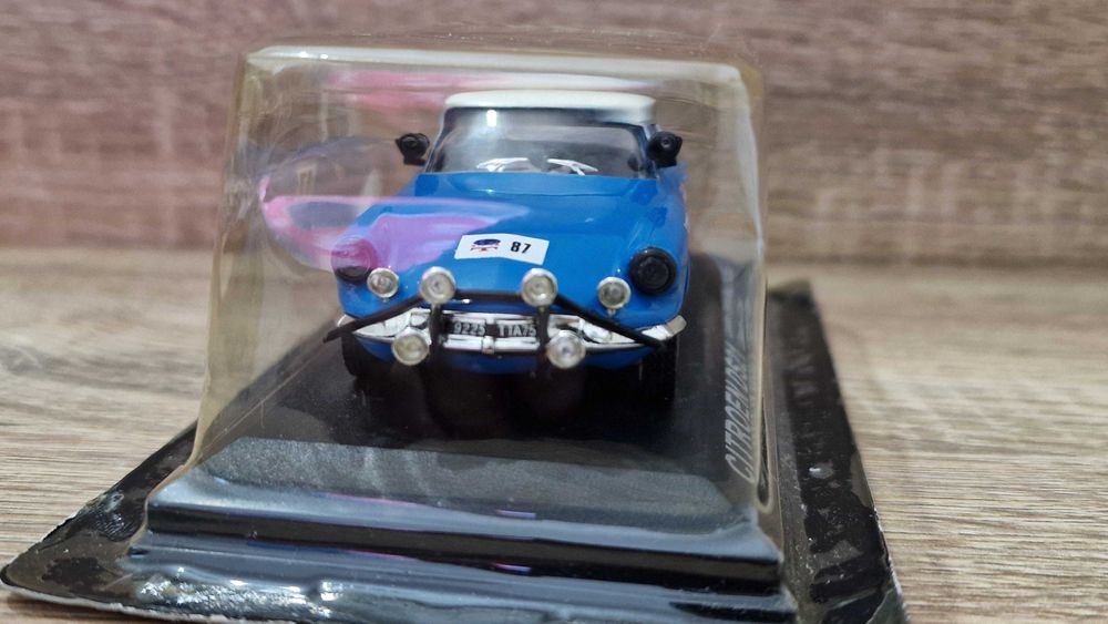 Miniatura Citroen Ds 21 1:43