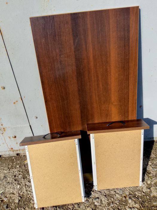 Стол письменный орех болонья