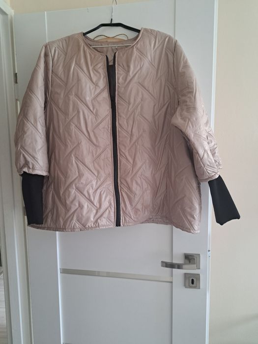 Pikowana kurtka w kolorze bezowym 48/50