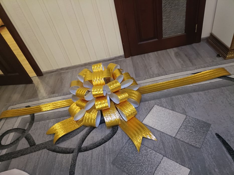 Бант на машину, бантик для великого поларунка