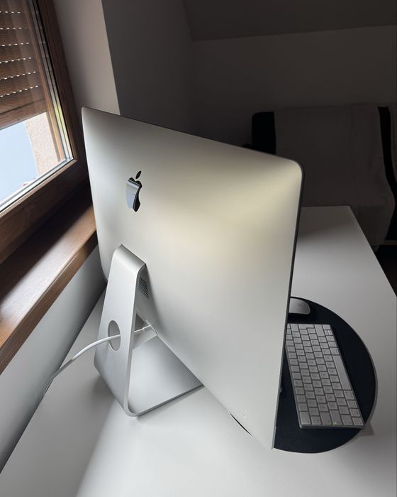 Apple iMac 27" Retina 5K (2020) – i5  – Stan idealny