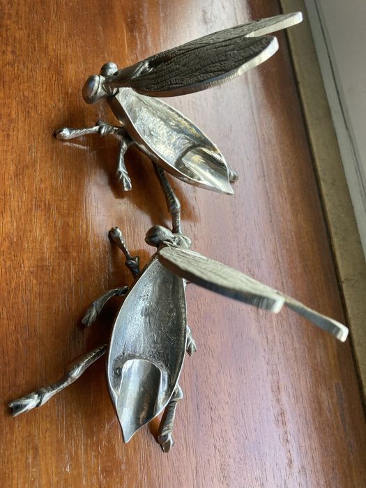 Cinzeiros antigos em bronze