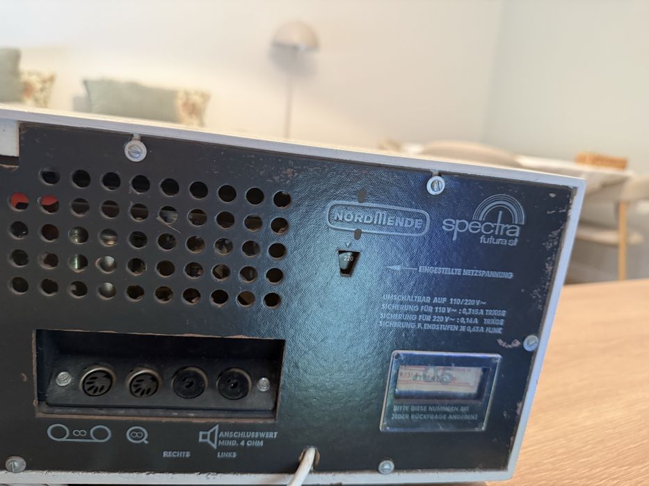 Rádio Vintage como novo