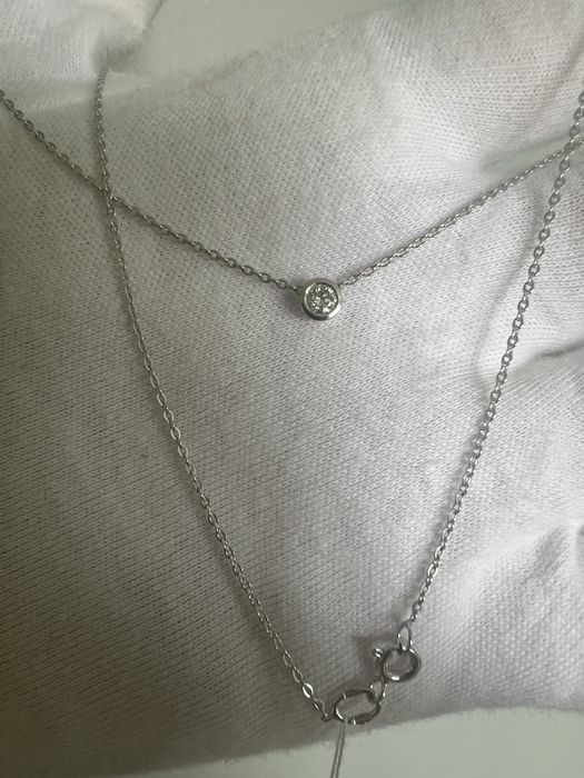 Колье с блиллиантом