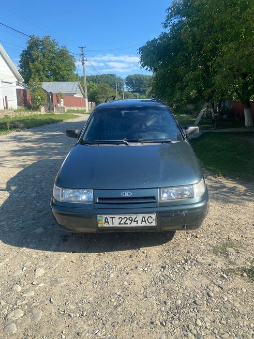 Продам машину ВАЗ 2111