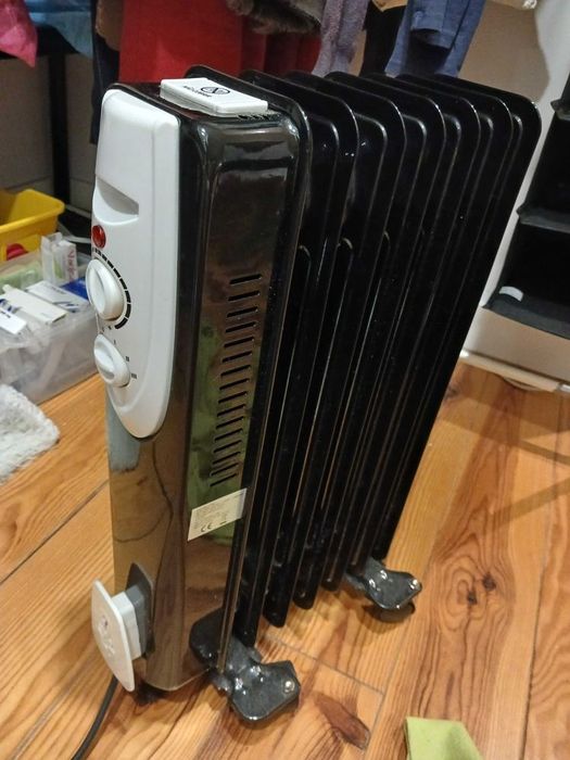 Quase uma doação : Tv , 2 Aquecedores , ar condicionado manual, etc