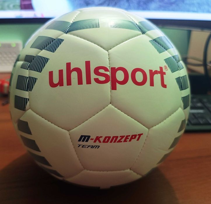 Дешево мяч футбольный Uhlsport M-KONZEPT TEAM 100150308 размер 5