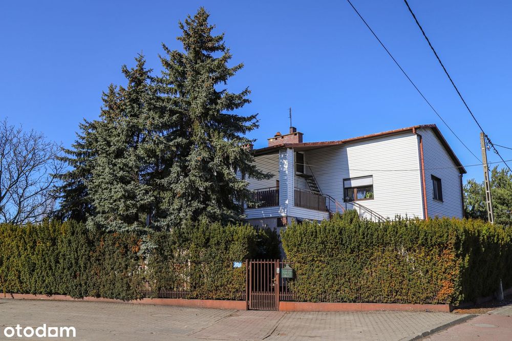 Dom z funkcją usługową – 352 mkw.