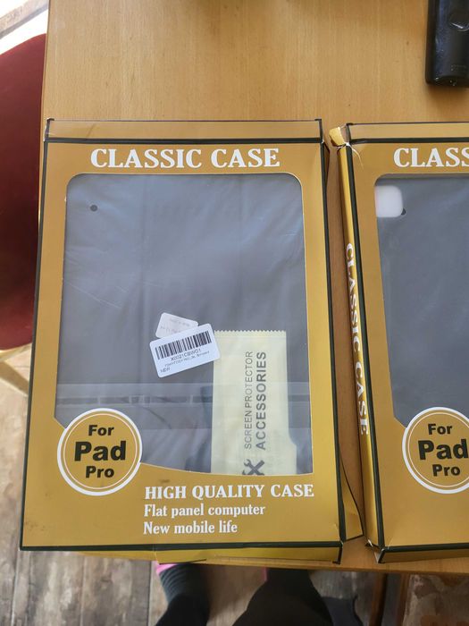 Etuli iPad Pro 13
