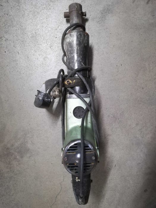 Martelo demolidor Hitachi Hikoki H 65SB 1240 W profissional