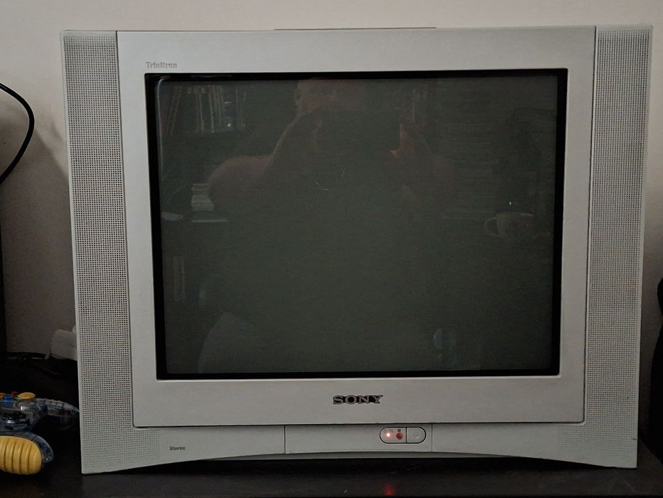 Telewizor Sony Trinitron KV-21FQ10K 21 calowe CRT cudo.