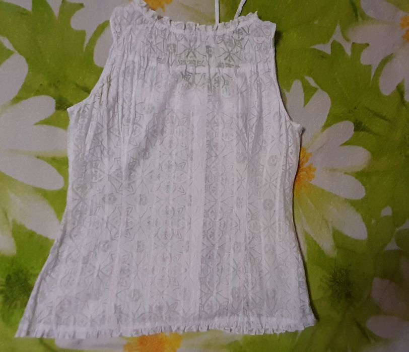 3 жіночі блузи  в дуже гарному стані з Німеччини.