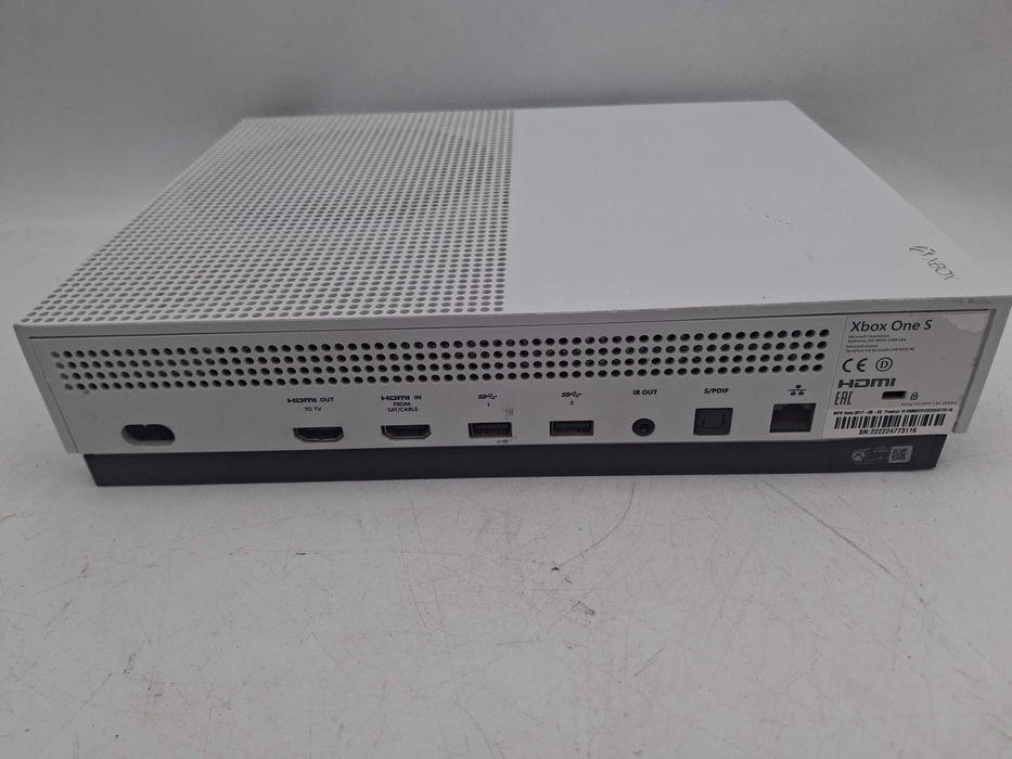 Konsola Xbox One S 500GB + PAD
