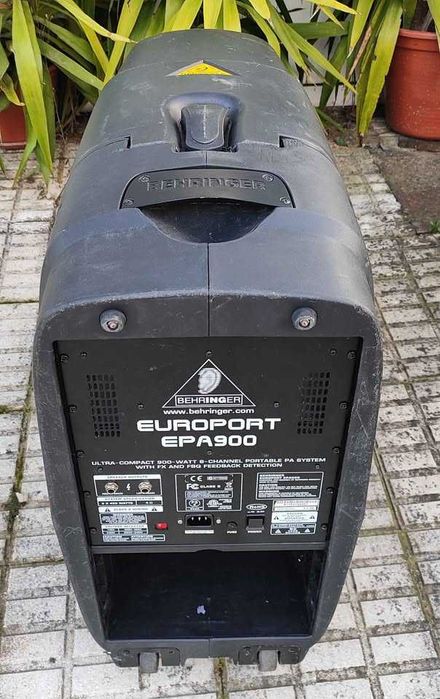 Sistema amplificado Behringer EPA900 900 watts bom funcionamento