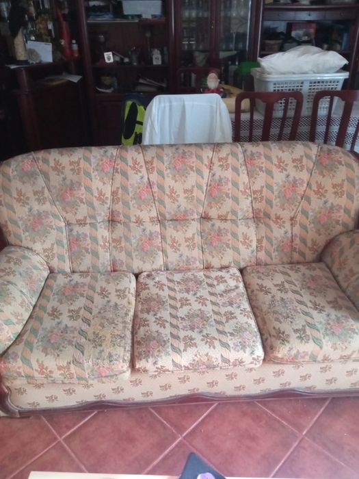 3 Sofás de tecido usados