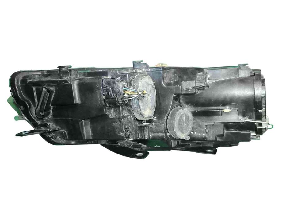 Ótica / Farol Esquerdo VW GOLF VI