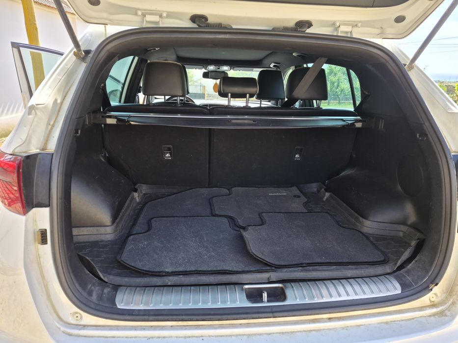 Kia Sportage 1.7 CRDi Nacional | Automático | Teto Panorâmico | Couro