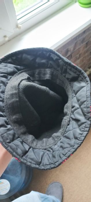 Продам тёплую панаму найк