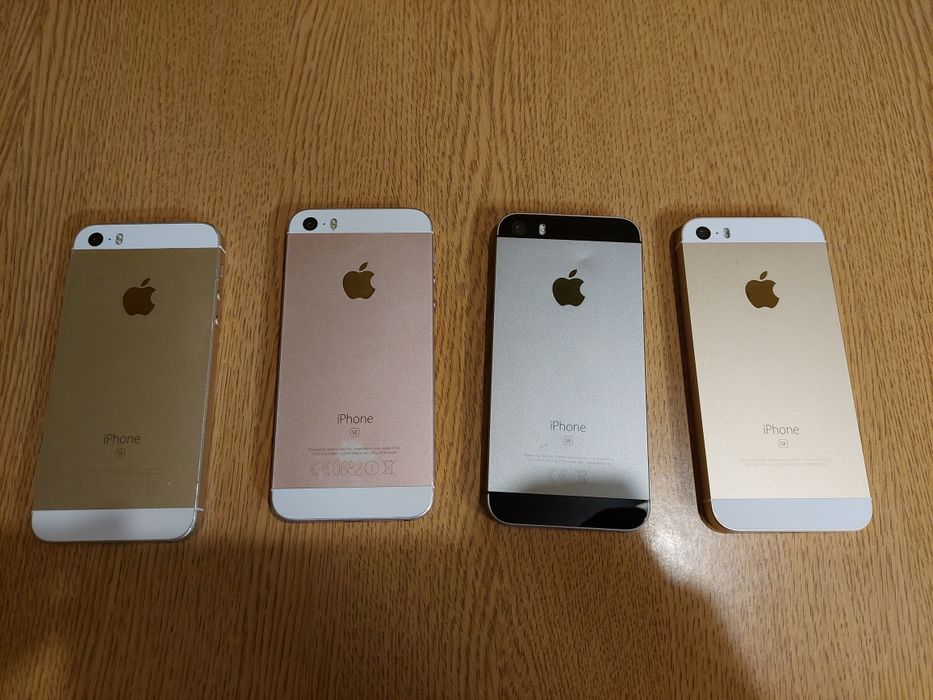 4x iPhone se pierwszej generacji