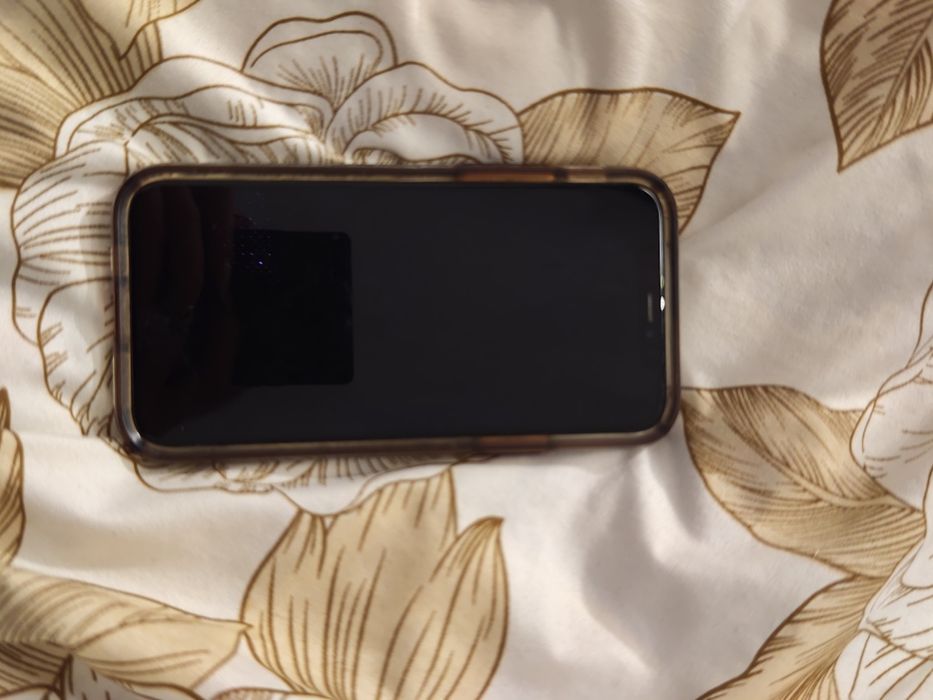 iPhone 11 Pro | Uszkodzony tył | Działa sprawnie