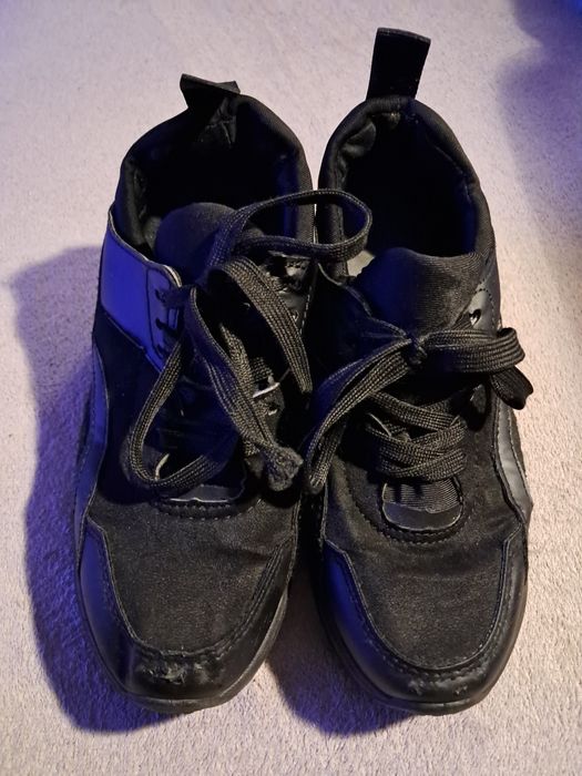 Buty damskie czarne sportowe rozmiar 36