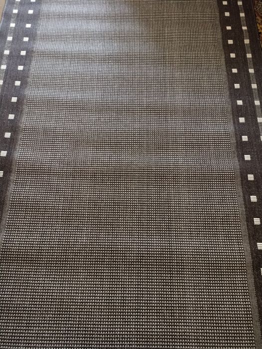 Доріжка на гумовій основі,  1,5м на 2,88м ( 833 за 1 п.м)