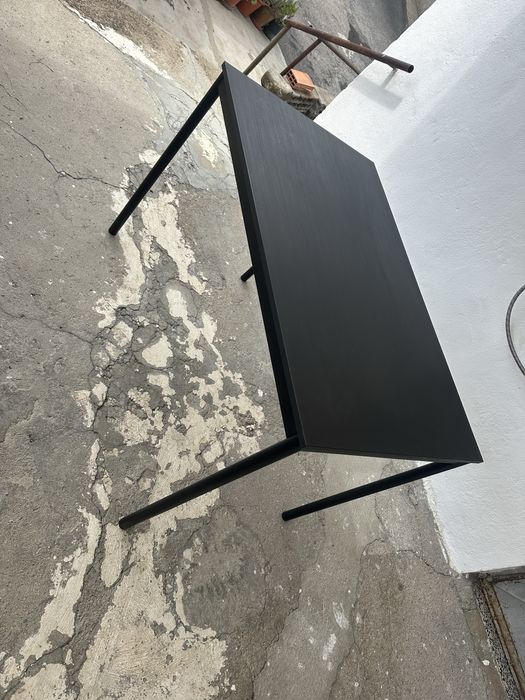 Mesa com 4 cadeiras
