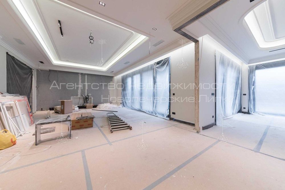 Продаж нового будинку 570 кв м вул Товарна Печерськ Генератор