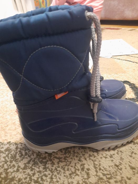 Kalosze ocieplane rozm 30, dl wkładki 18cm.