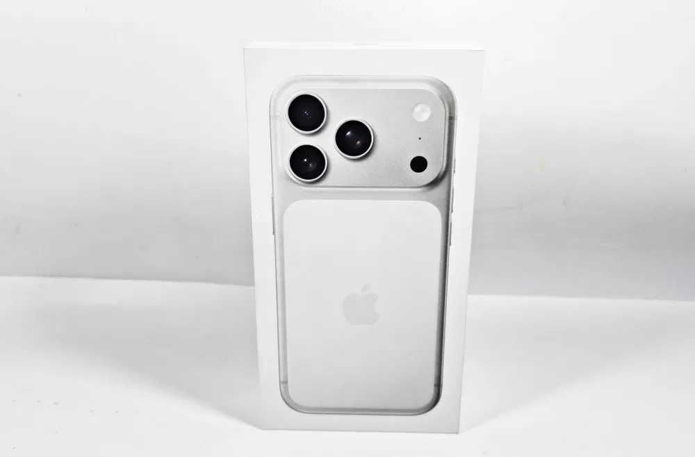 iPhone 17 PRO 256GB Silver Zapieczętowany