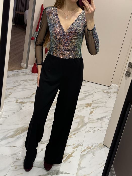 Комбінезон розшитий паєтками