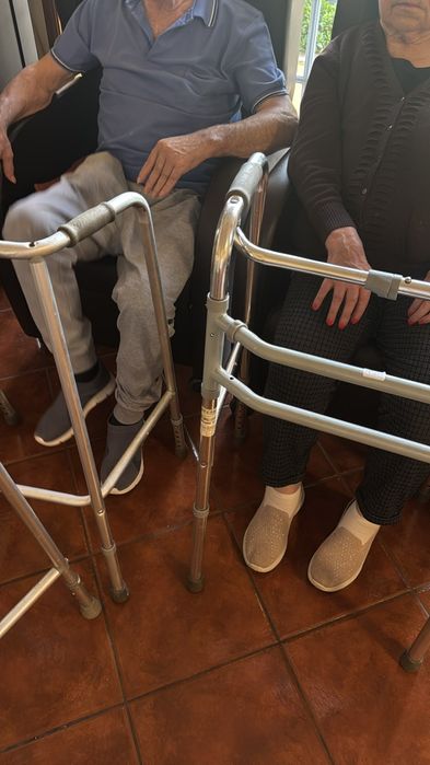 Fisioterapeuta com Experiência | Reabilitação e Fisioterapia ao Domicílio  com enfoque nos idosos