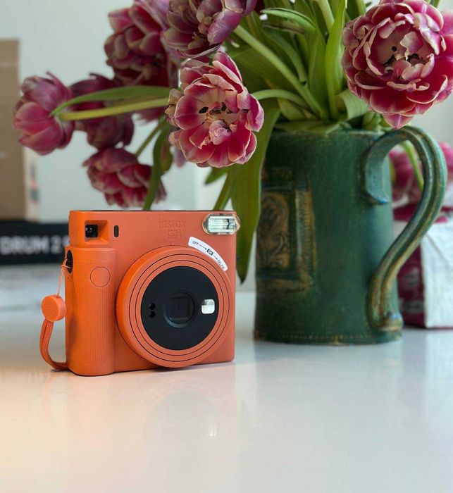 Fujifilm Instax Square SQ1 миттєвого друку (б/у з маленьким дефектом)