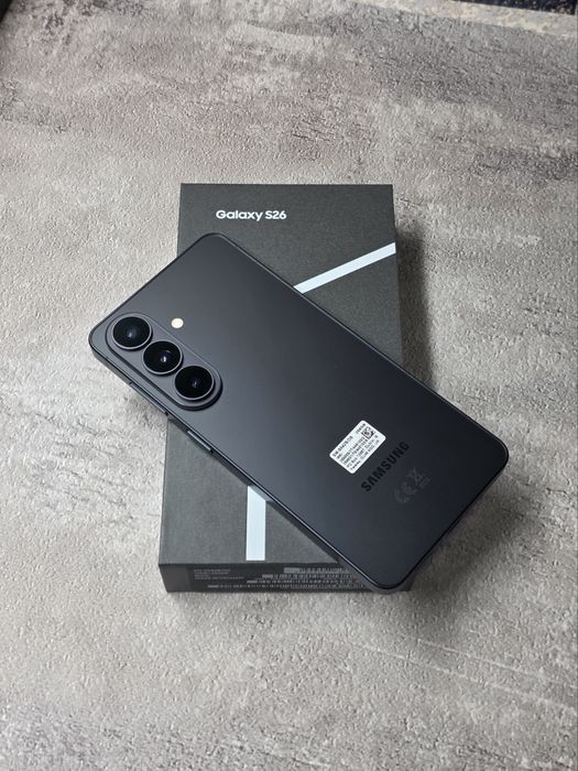 Samsung S26 12/256
