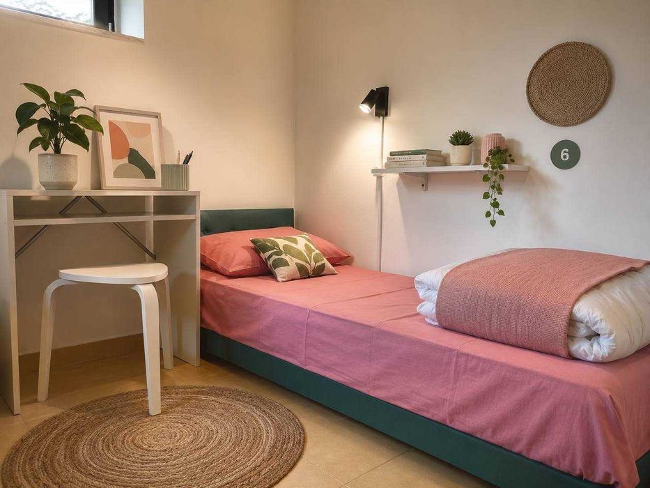 Новое общежитие-750 злотых месяц проживания! Hostel • Speak RU UA PL