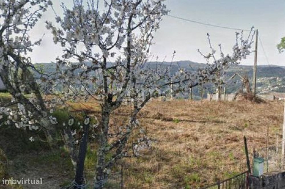 Rustic Land in Resende