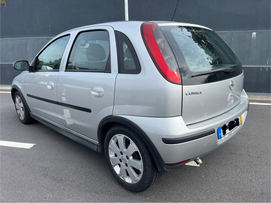 Opel corsa 1.3cdti SO 144000km