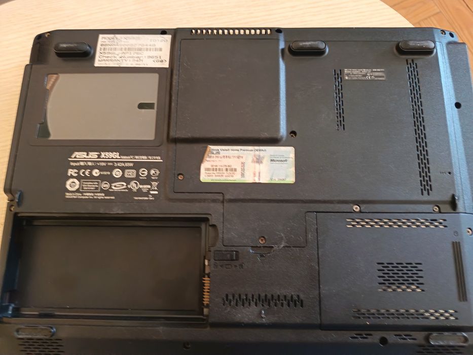 ASUS X59GL note book PC