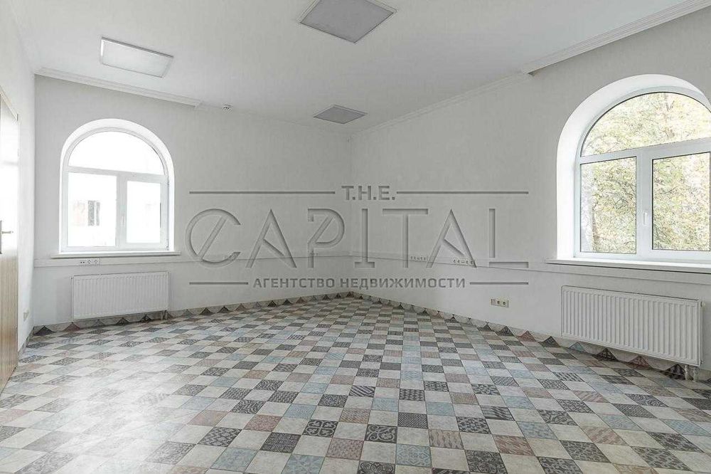 Окрема будівля, Обладнана Клініка, Офіс, Вирлиця, ТОРГ, співпрацюю