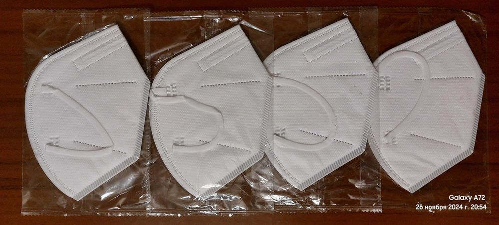 Продам новые защитные респираторы без клапана 4шт.