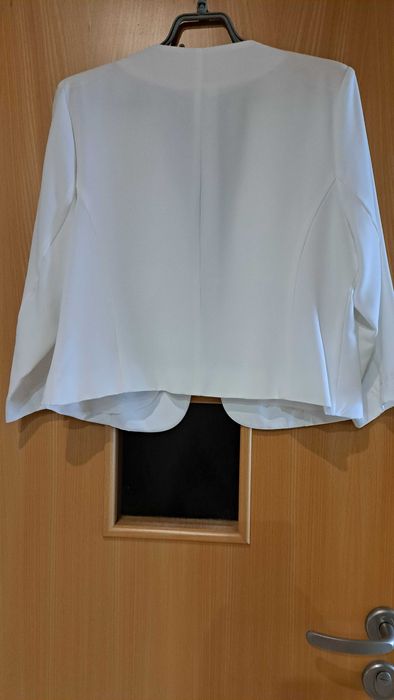 Damskie białe bolerko narzutka